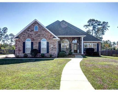 Homes For Rent - 6200 E Mossy Oak Drive<br/> Ocean Springs, MS 39564