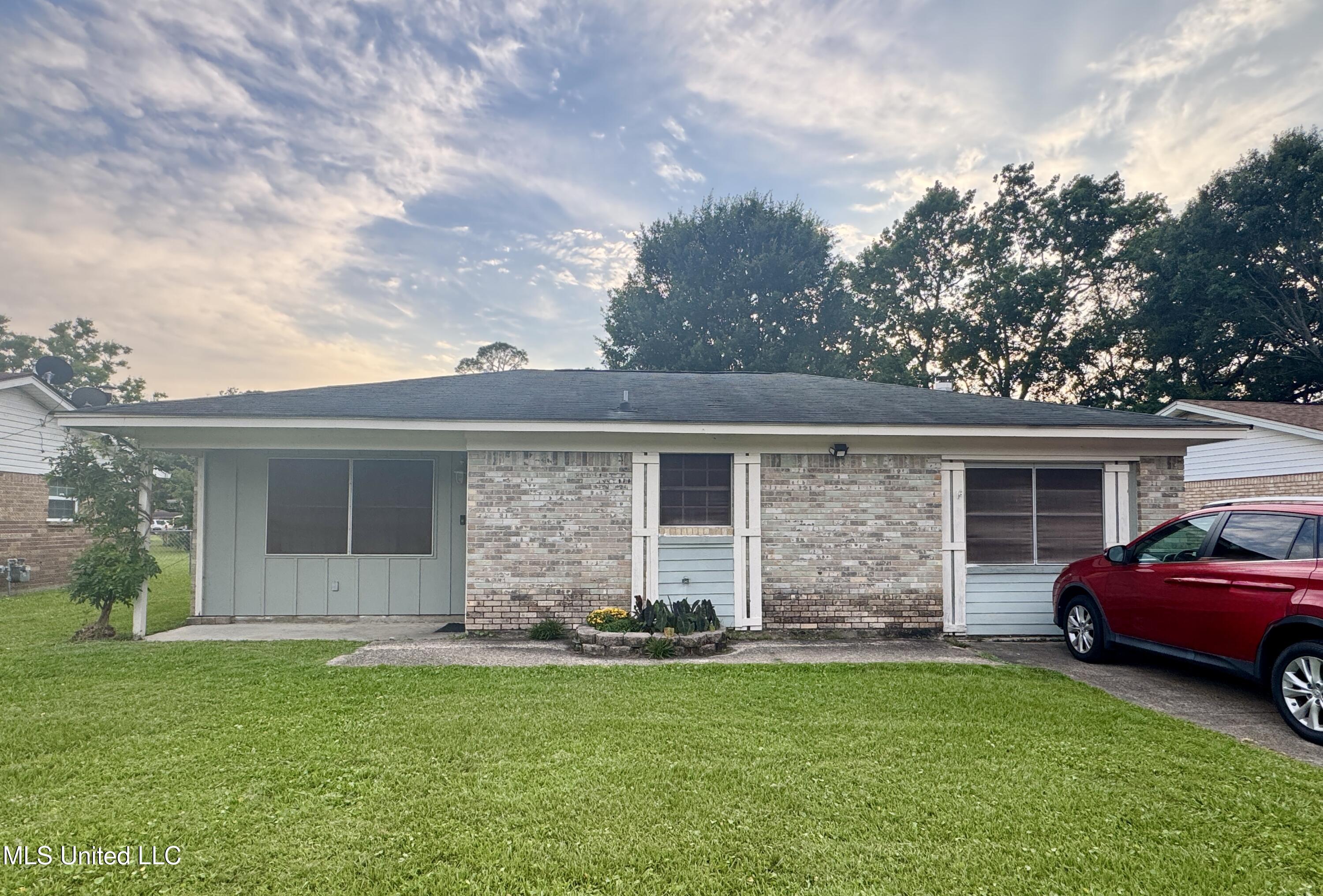 3607 Pentagon Drive, Pascagoula, Mississippi image 1