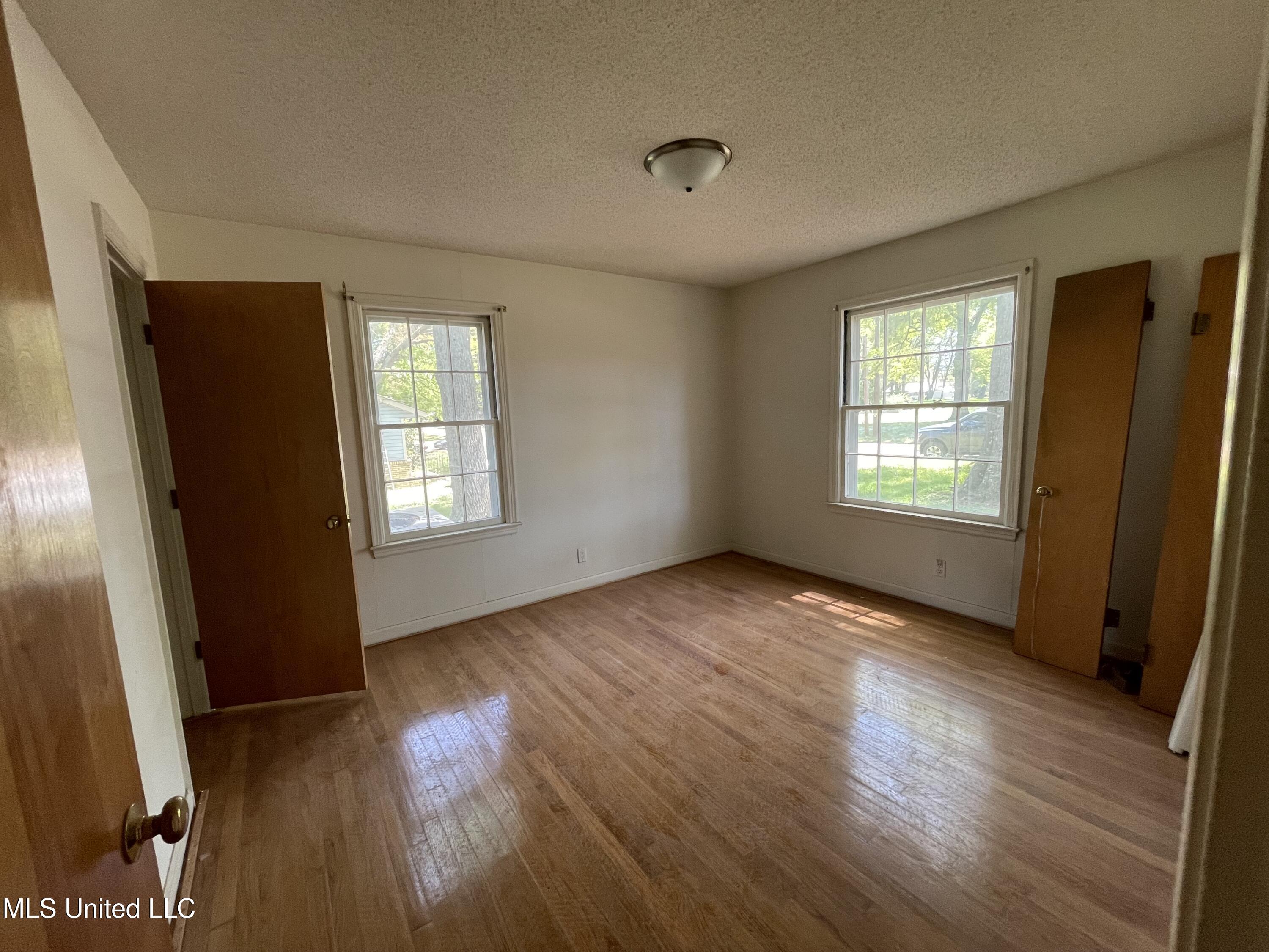 206 Bowden Street, Senatobia, Mississippi image 3