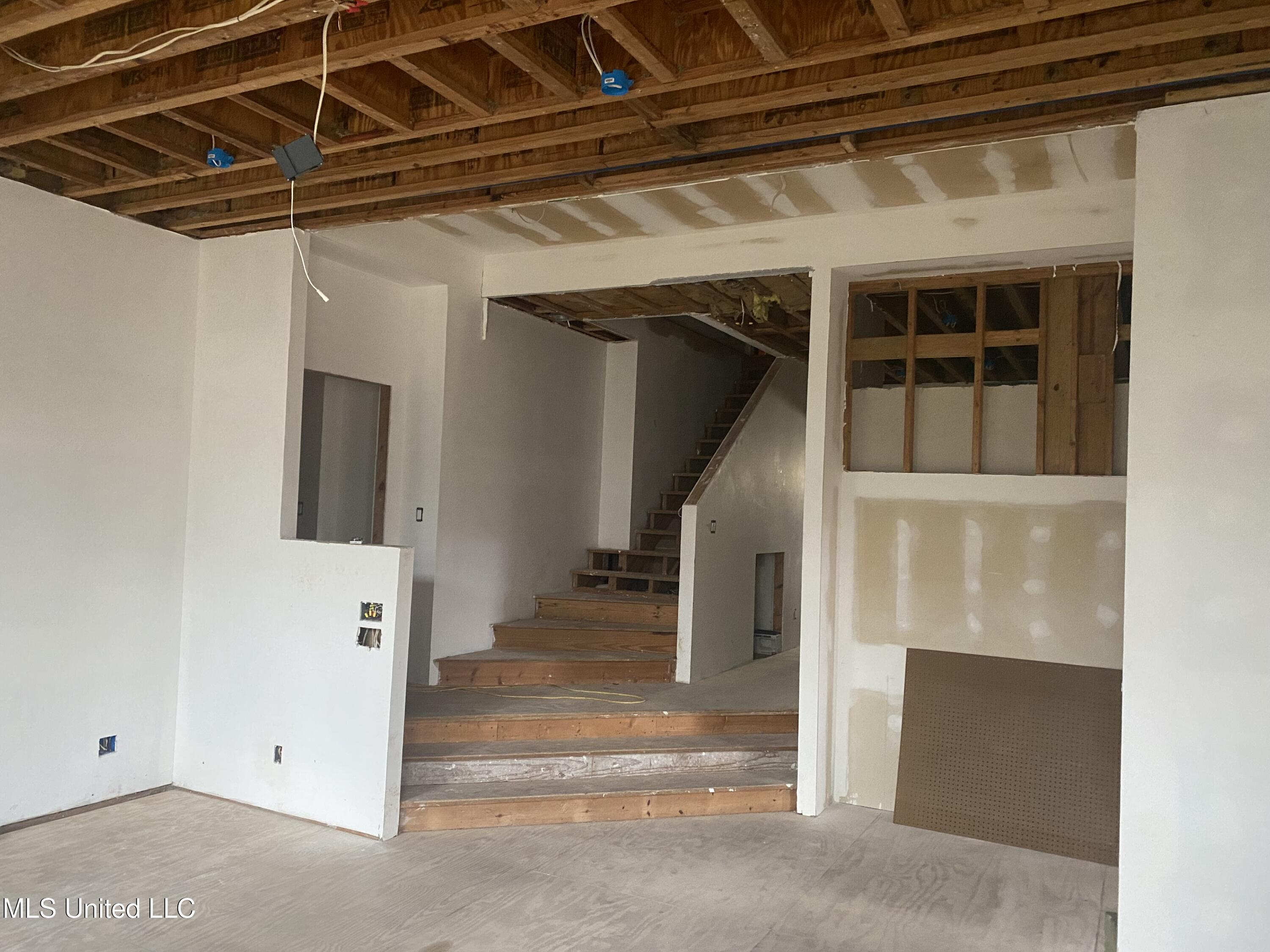 206 Bowden Street, Senatobia, Mississippi image 7