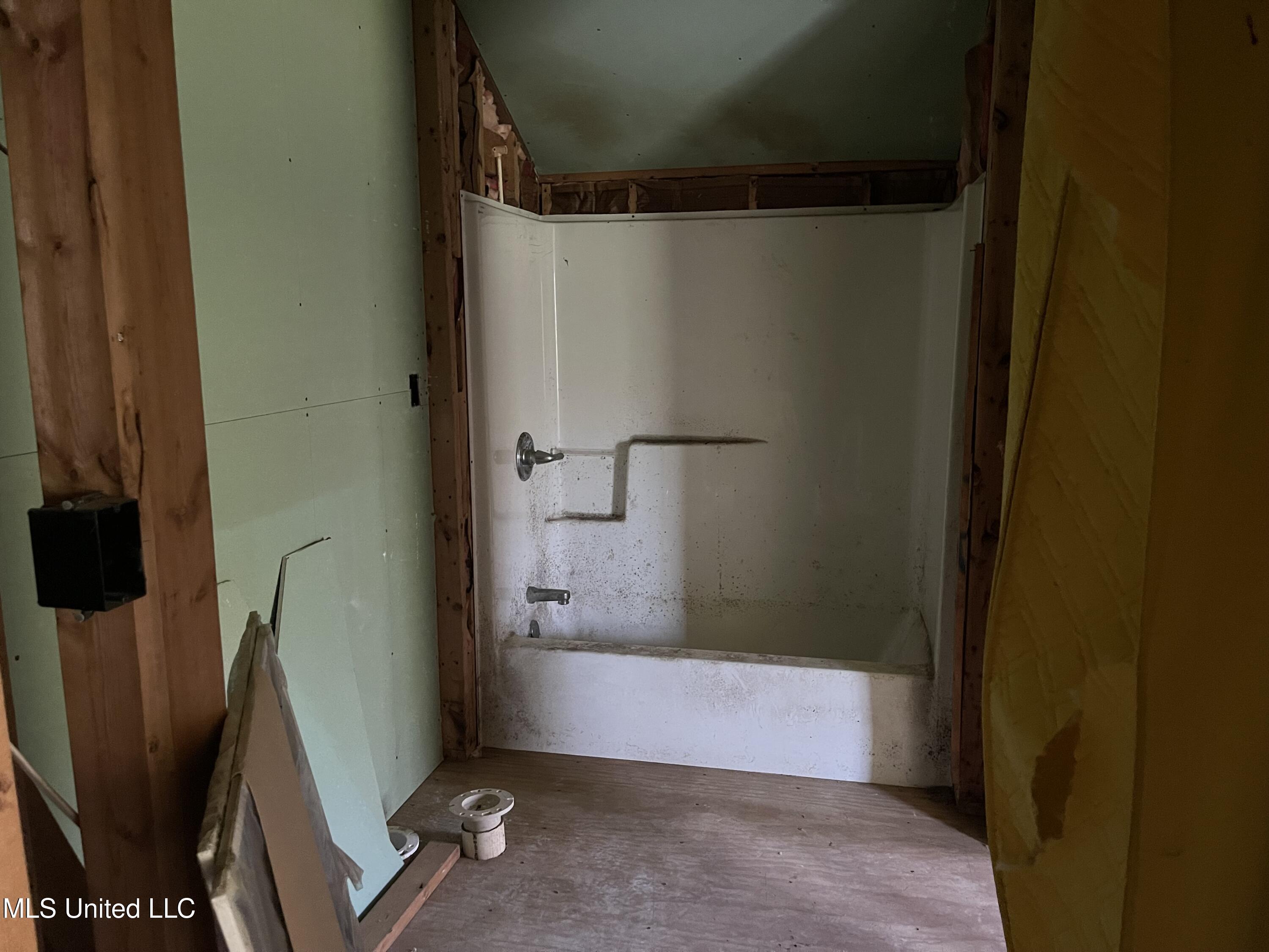 206 Bowden Street, Senatobia, Mississippi image 27