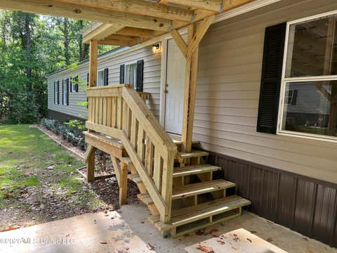 Mobile Home For Sale - 9738 Limu Place<br/> Diamondhead, MS 39525