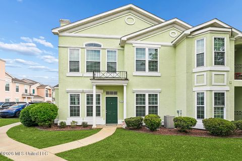 Homes For Sale - 2252 Beach Drive<br/> Gulfport, MS 39507
