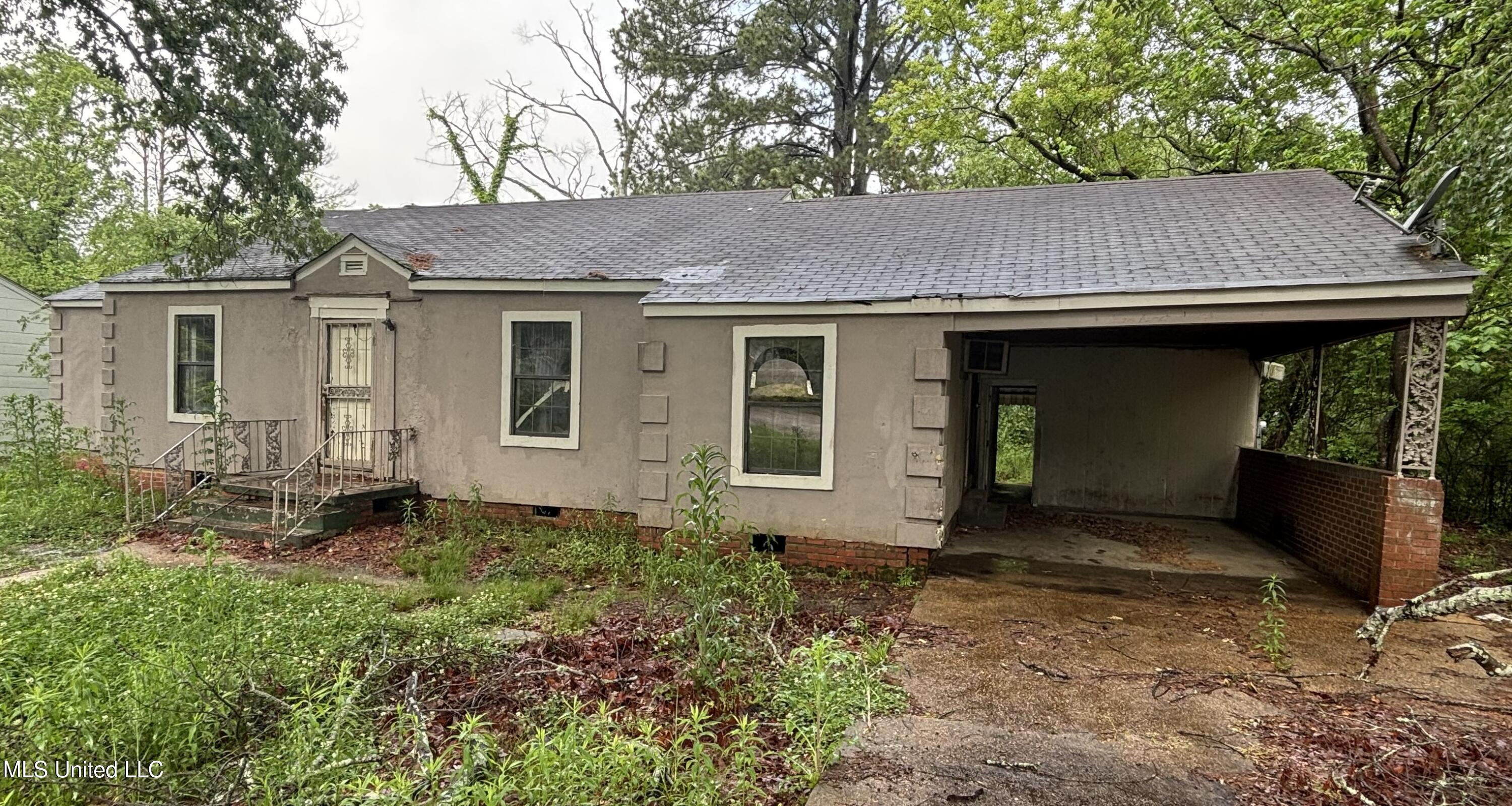 409 Houston Avenue, Jackson, Mississippi image 1