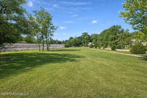 Vacant Land For Sale - 401 Nicholson Avenue<br/> Waveland, MS 39576