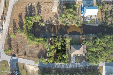 Vacant Land For Sale - 3430 Lumahai Place<br/> Hancock County, Diamondhead, MS 39525