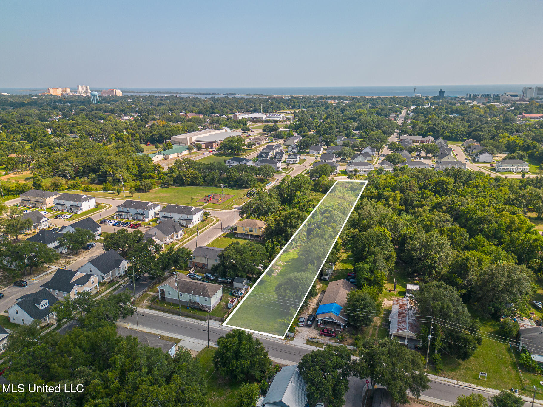 643 Walker Street, Biloxi, Mississippi image 4