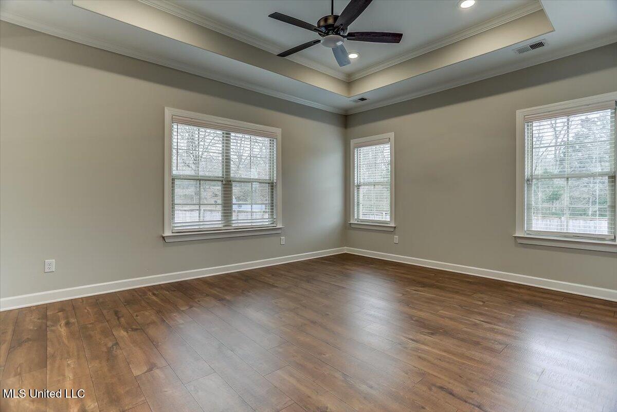 1706 Bristol Drive, Nesbit, Mississippi image 24