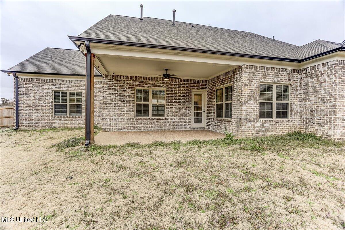 1706 Bristol Drive, Nesbit, Mississippi image 36