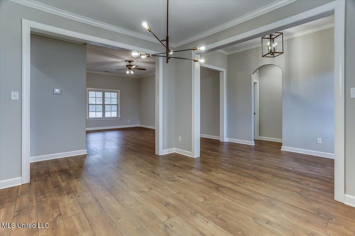 1706 Bristol Drive, Nesbit, Mississippi image 10