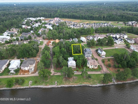 Vacant Land For Sale - N Natchez Drive<br/> Madison County, Madison, MS 39110