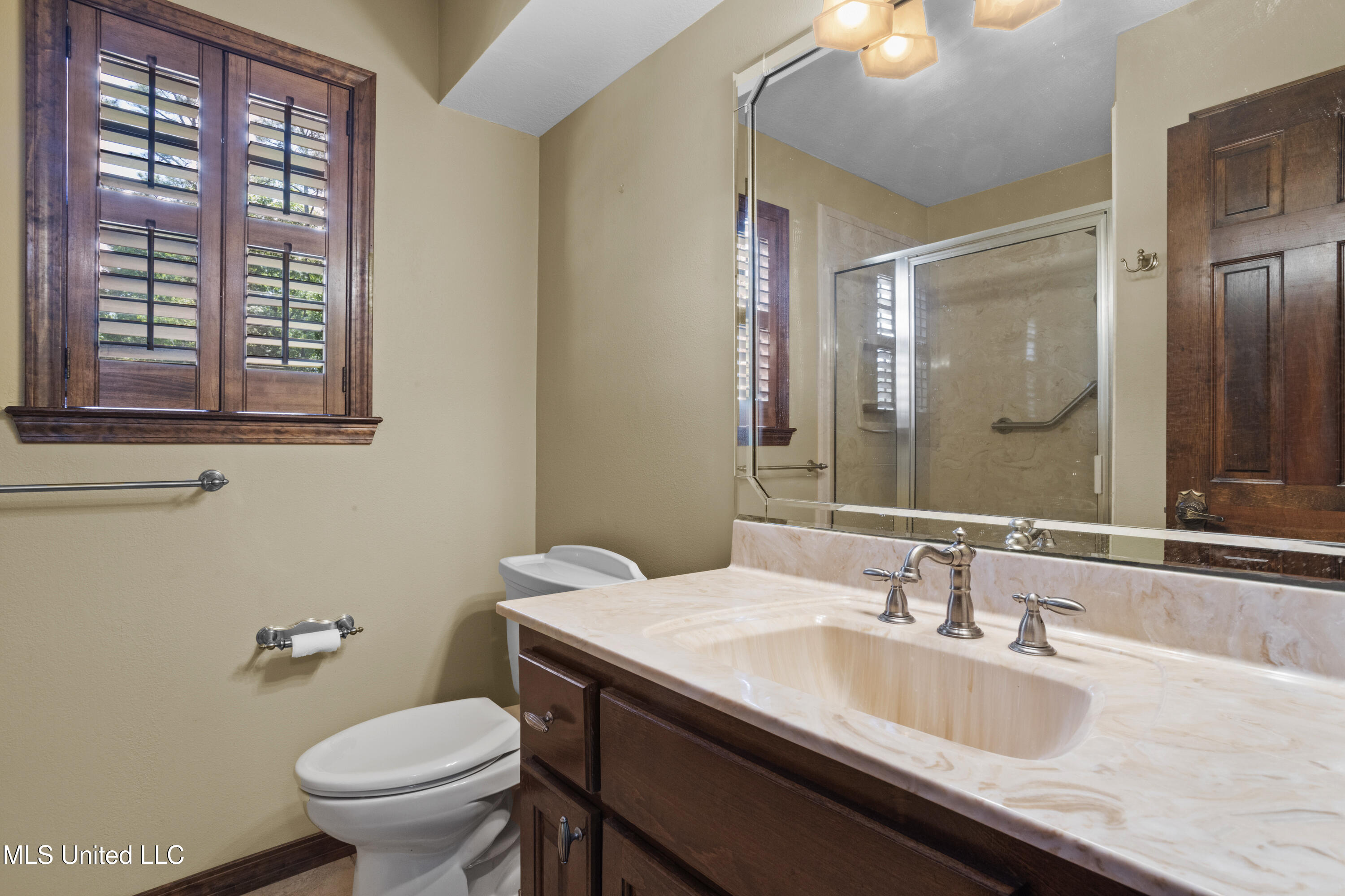 1410 Bay Ridge Drive, Gautier, Mississippi image 39