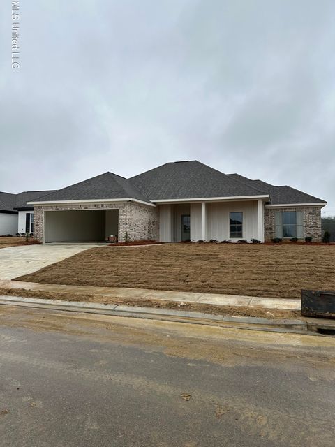 Homes For Sale - 1069 Riverside Lane<br/> Pearl, MS 39208