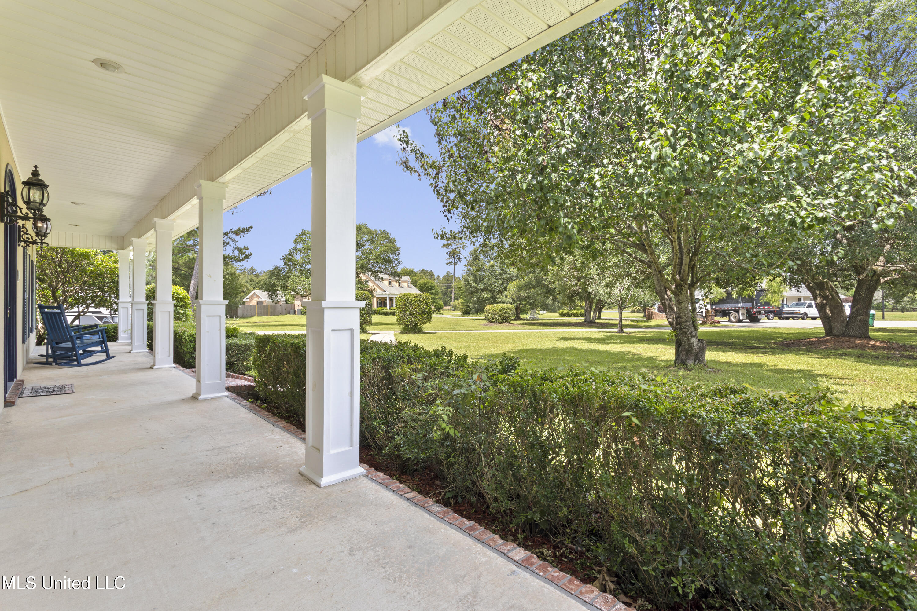 12880 Coles Cove, Gulfport, Mississippi image 5
