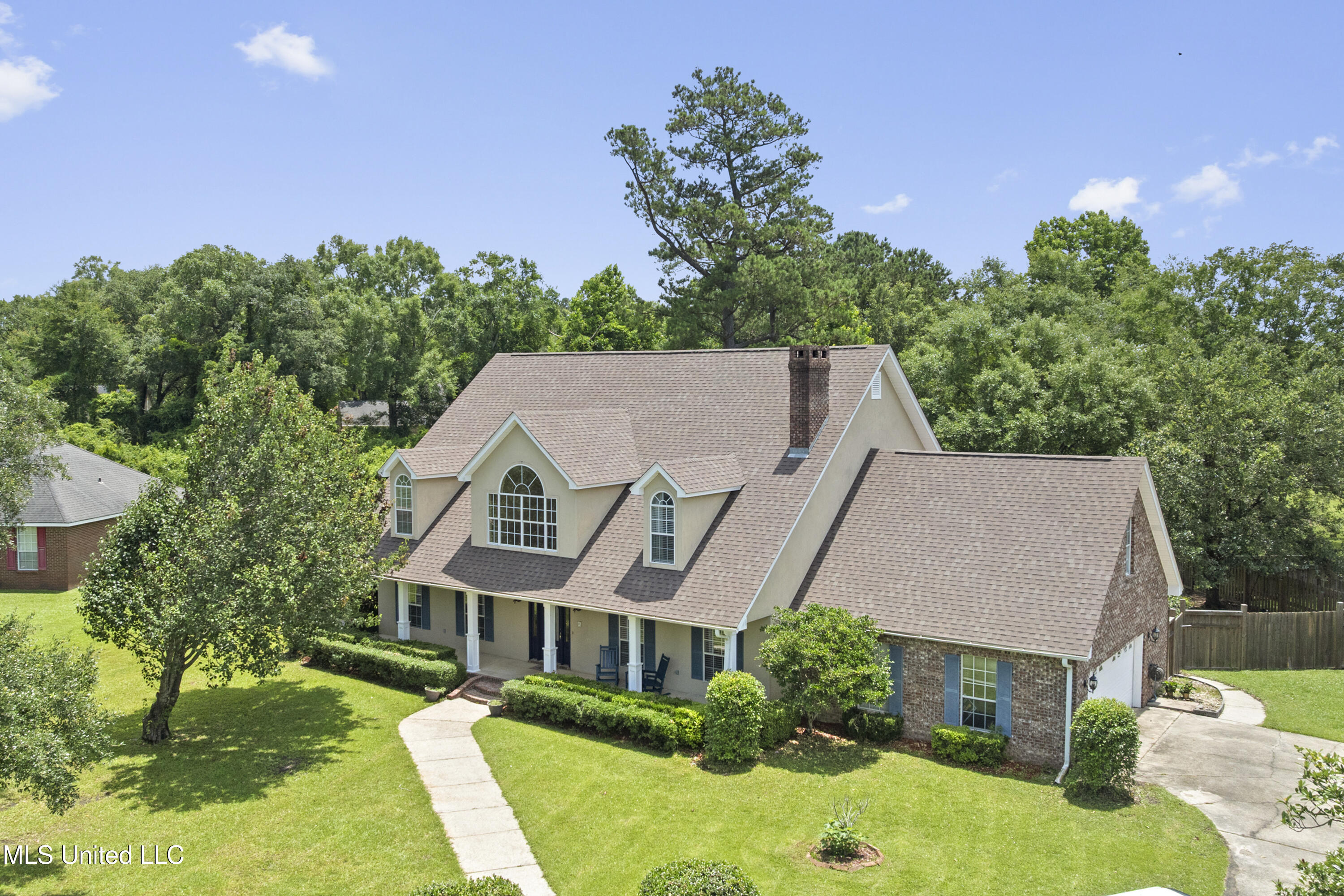 12880 Coles Cove, Gulfport, Mississippi image 2