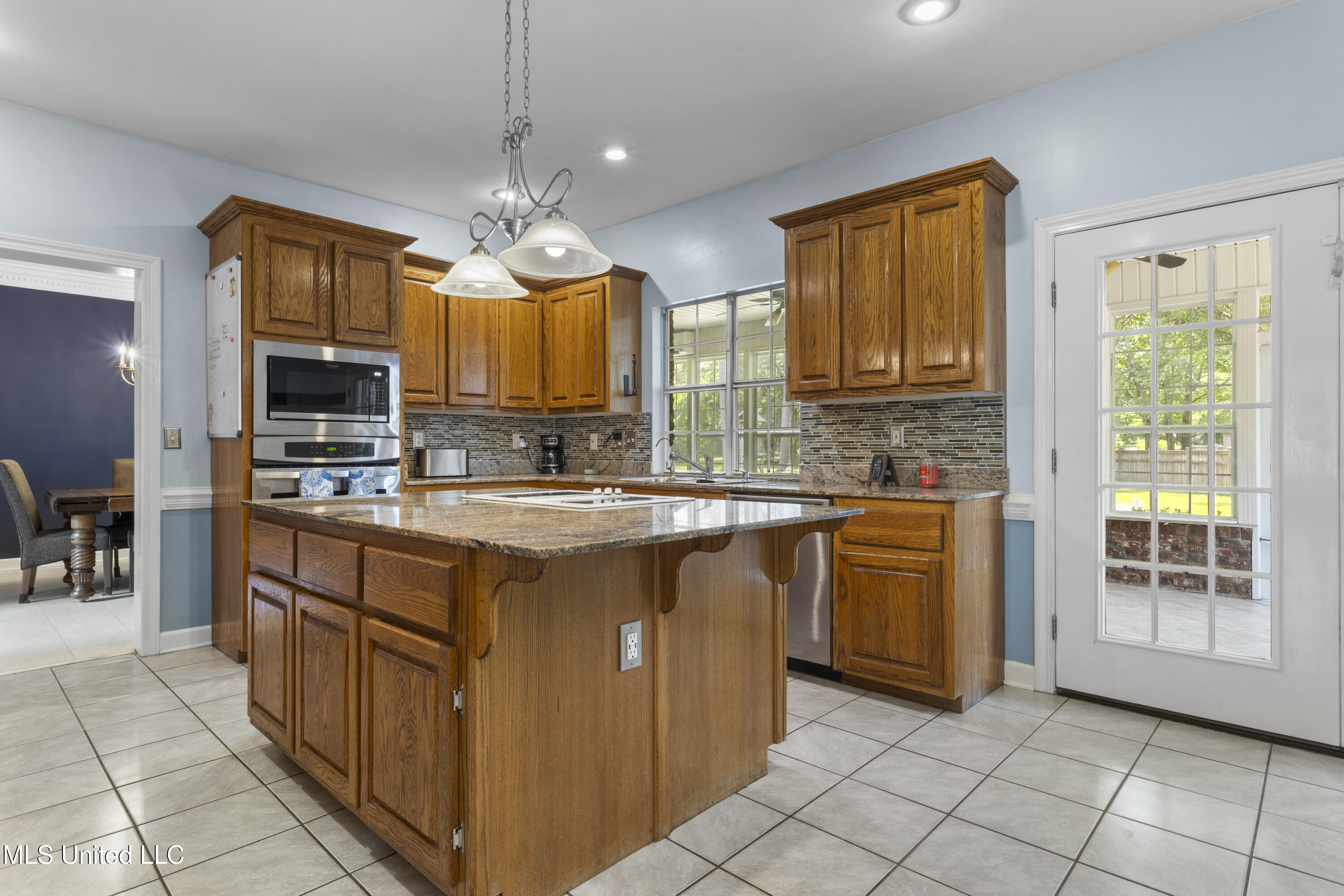 12880 Coles Cove, Gulfport, Mississippi image 14