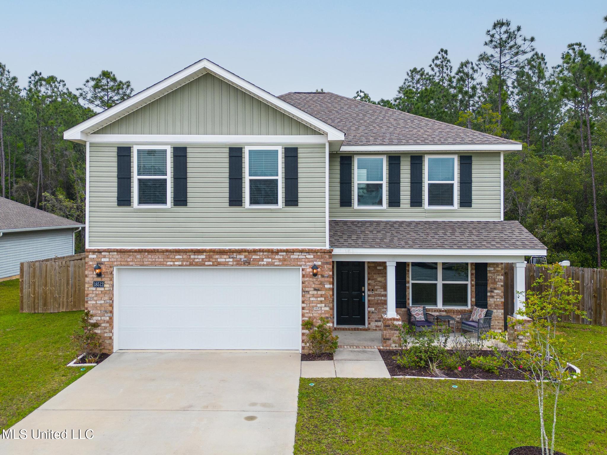 18512 Elkwood Drive, Gulfport, Mississippi image 1