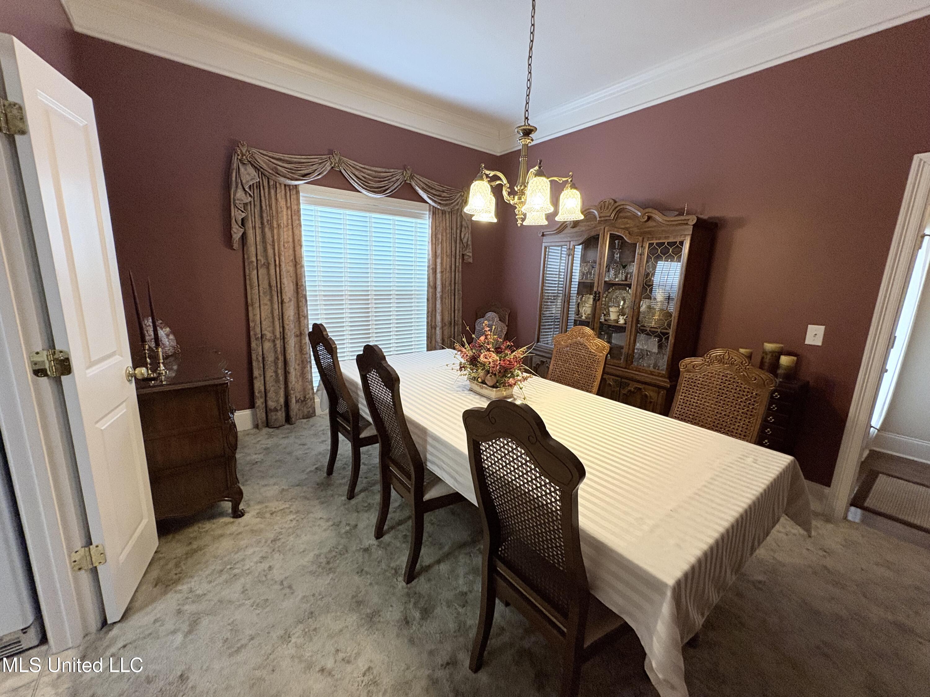 176 Raulston Drive, Byram, Mississippi image 8