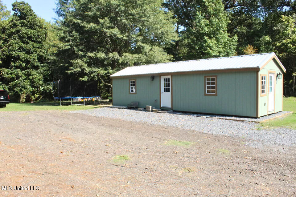 7557 Stateline Road, Walls, Mississippi image 9