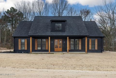 Homes For Sale - 124 Drake Lane<br/> Red Banks, MS 38661