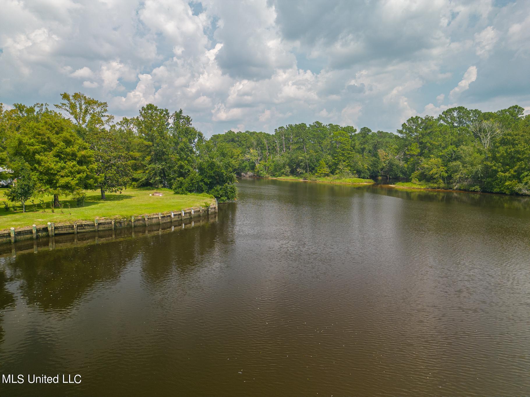 12102 Skeet Hunt Road, Biloxi, Mississippi image 9