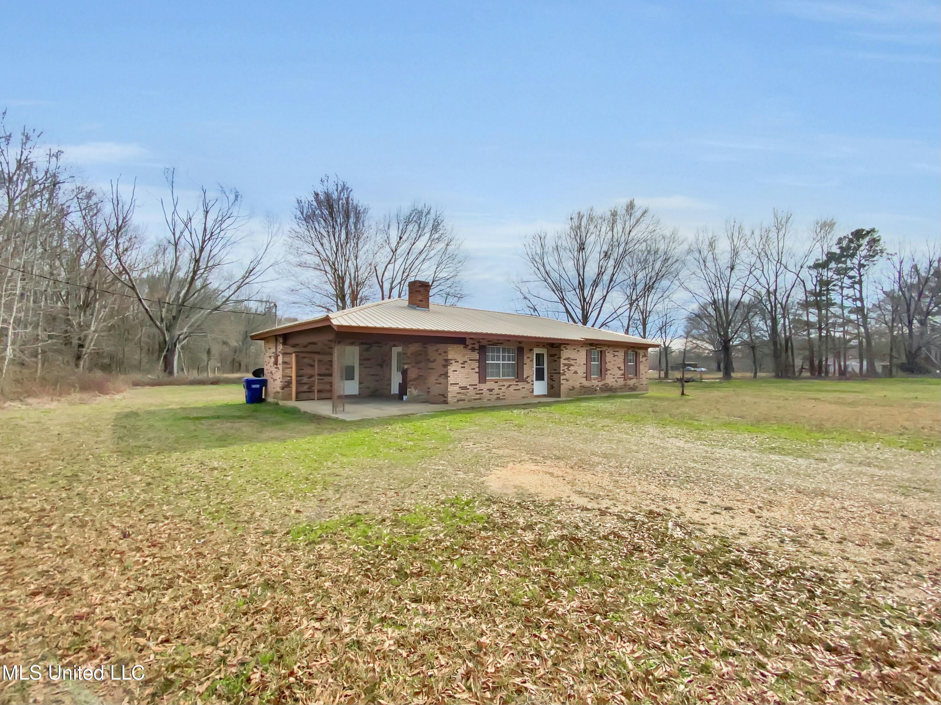 15991 Ms-21, Walnut Grove, Mississippi image 16