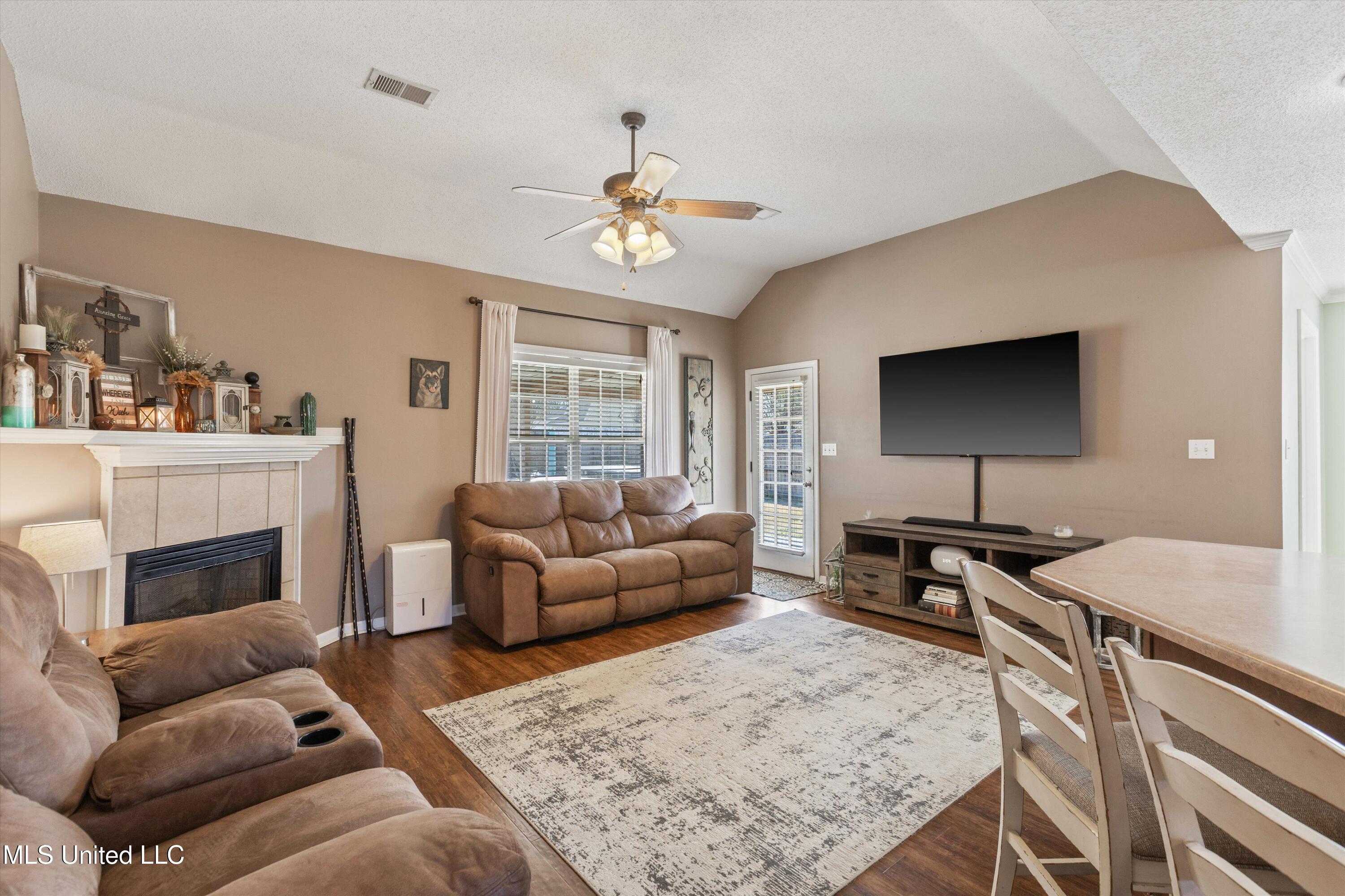 85 Desoto Avenue, Hernando, Mississippi image 2