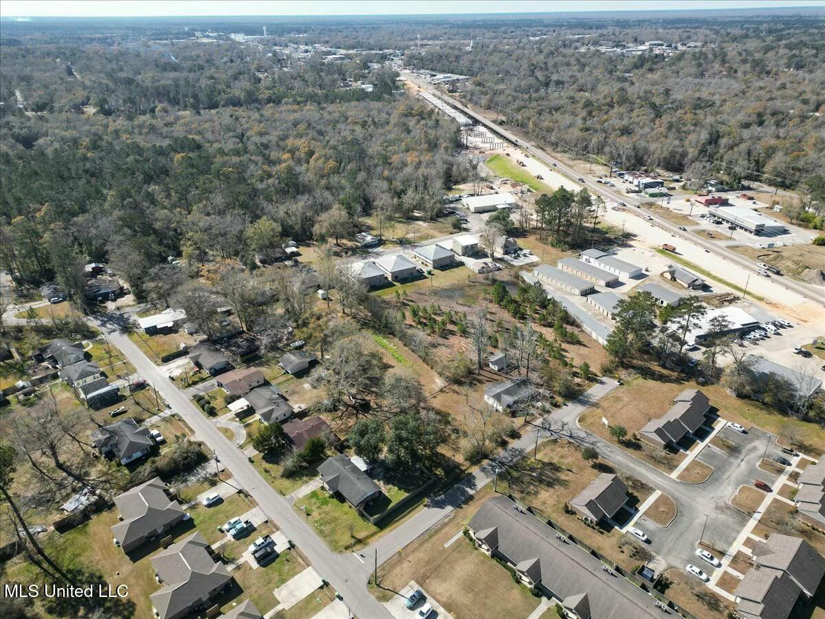 1527 Maple Avenue, Picayune, Mississippi image 45