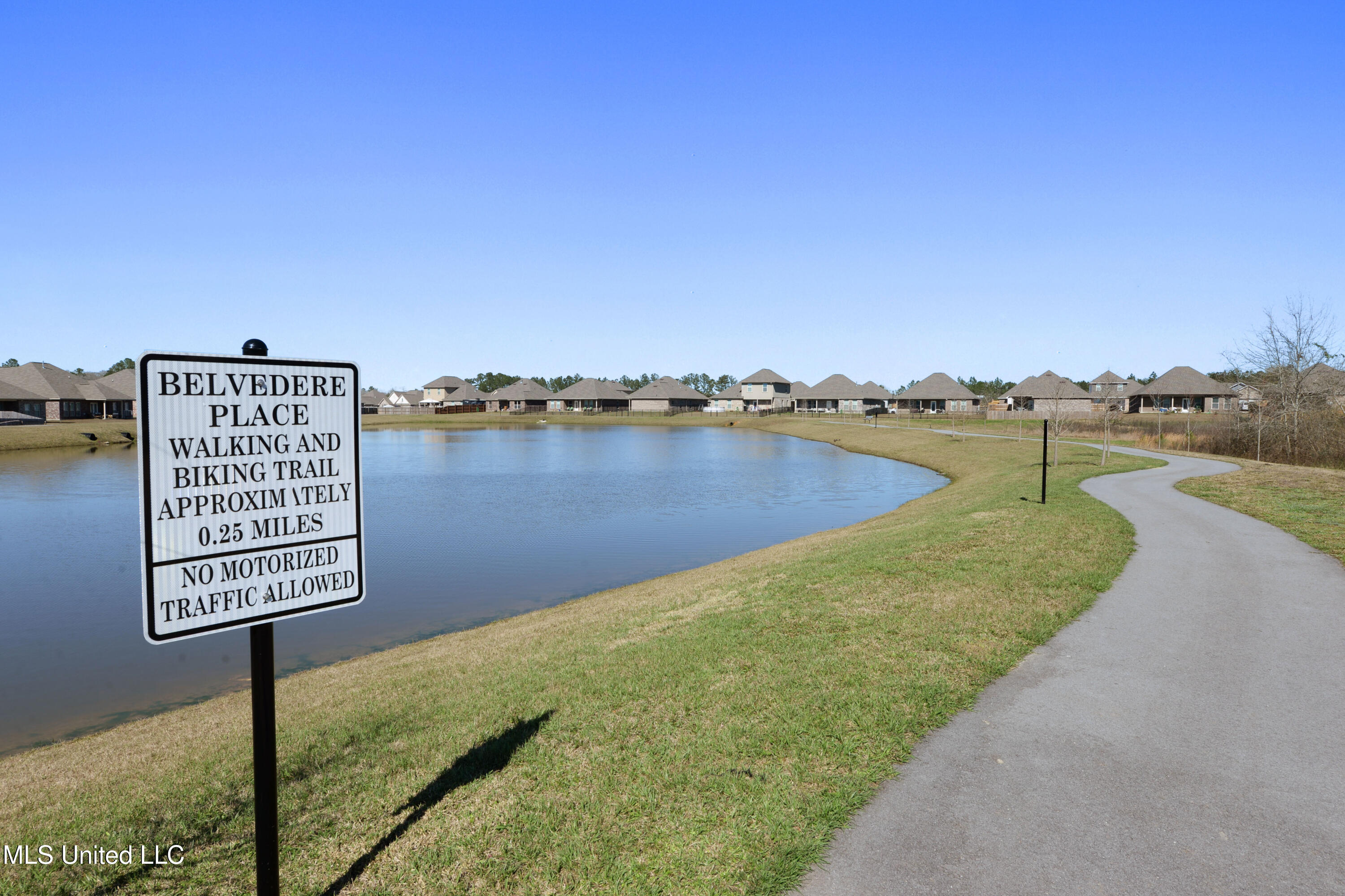 16955 Alcorn Avenue, Gulfport, Mississippi image 24
