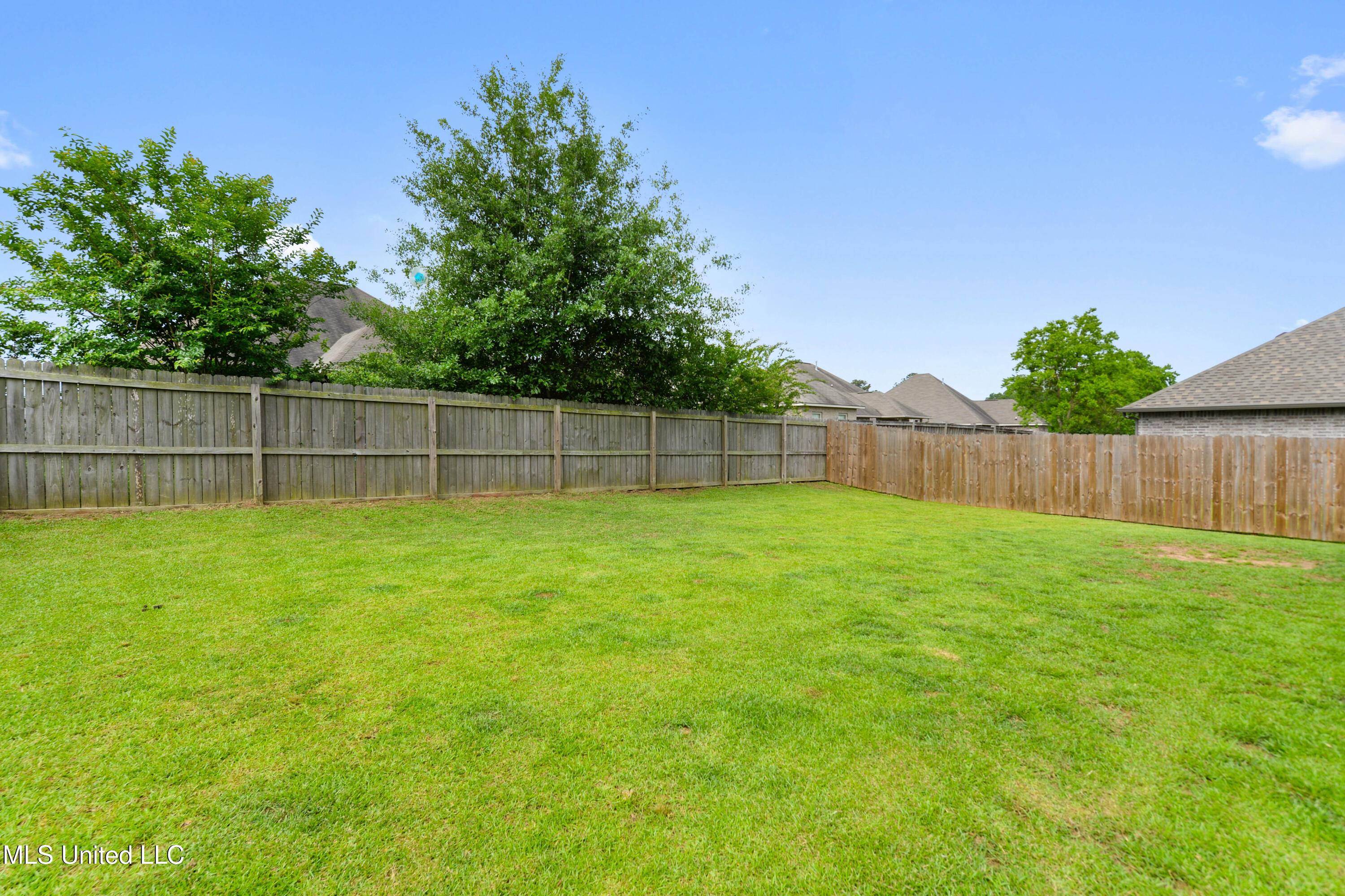 16955 Alcorn Avenue, Gulfport, Mississippi image 19