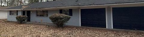 Homes For Sale - 1953 Smallwood Street<br/> Jackson, MS 39212