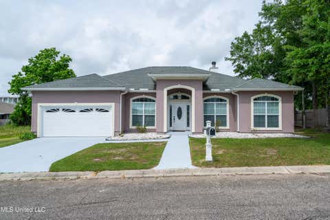 Homes For Rent - 24 Pelican Cove Lane<br/> Long Beach, MS 39560