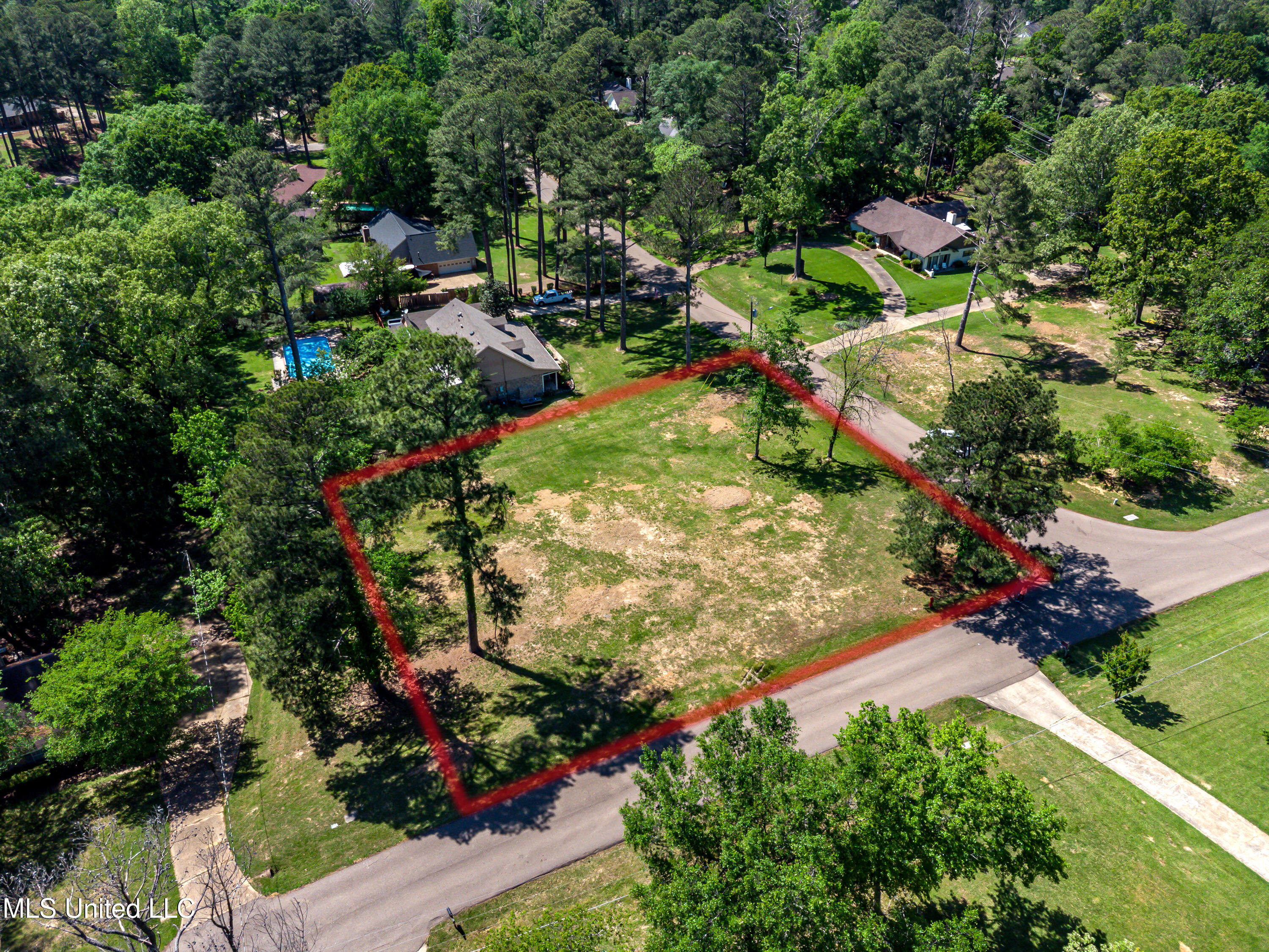 Mescalero Way, Madison, Mississippi image 8