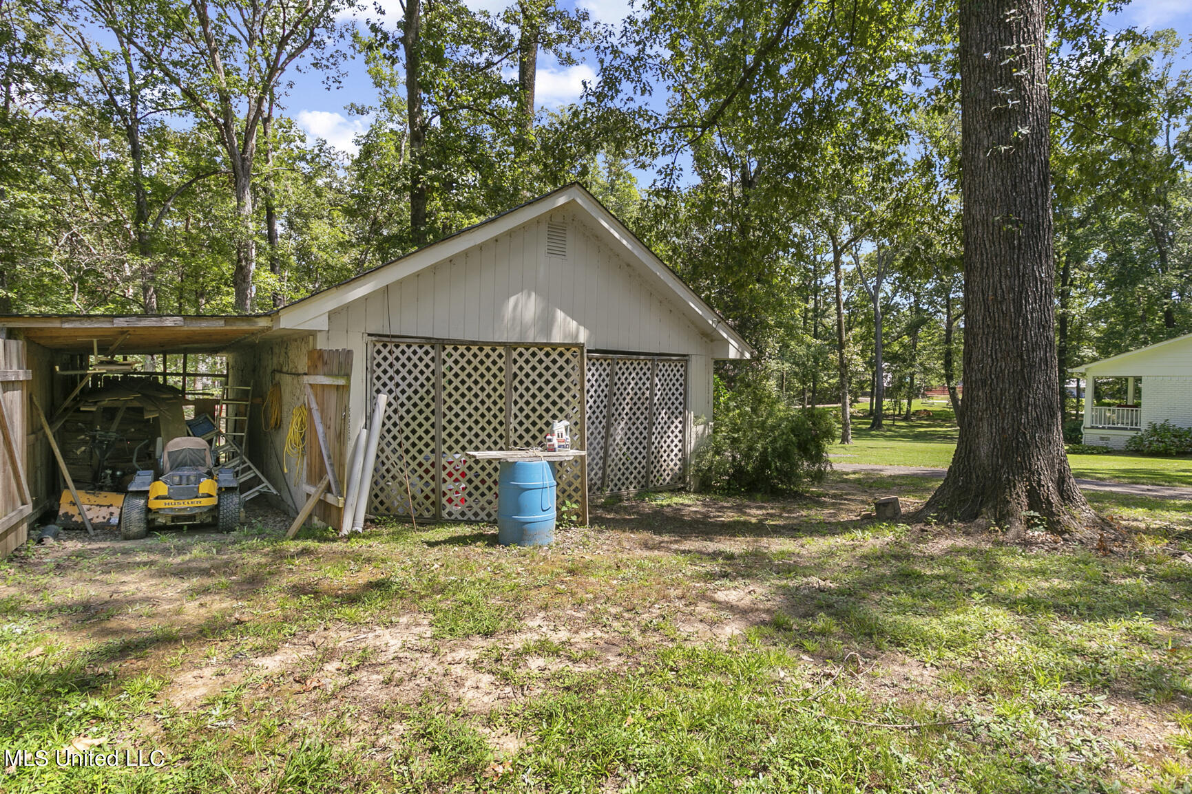 584 Cherry Rose Lane, Canton, Mississippi image 33