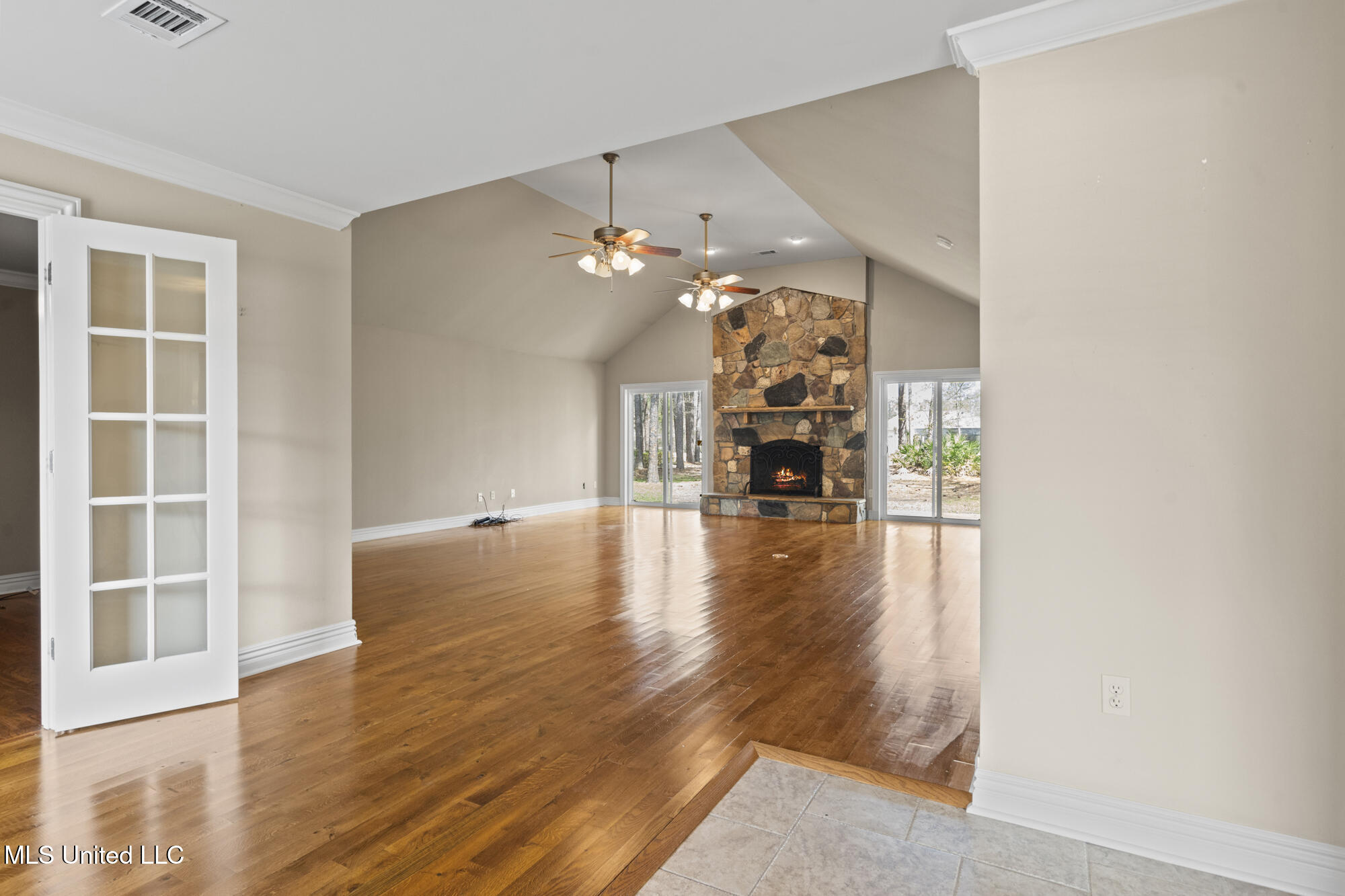 7423 Mahalo Hui Drive, Diamondhead, Mississippi image 3