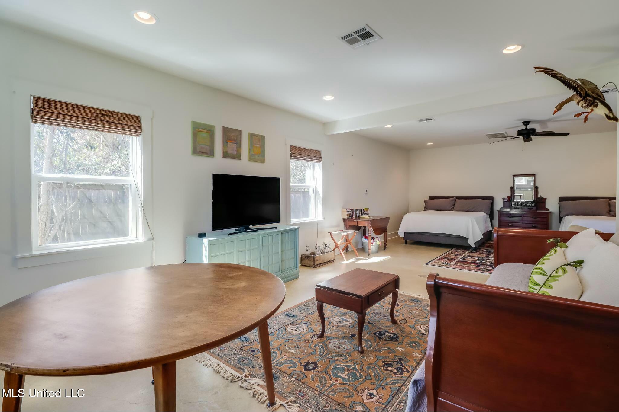 404 Third Street, Bay Saint Louis, Mississippi image 32