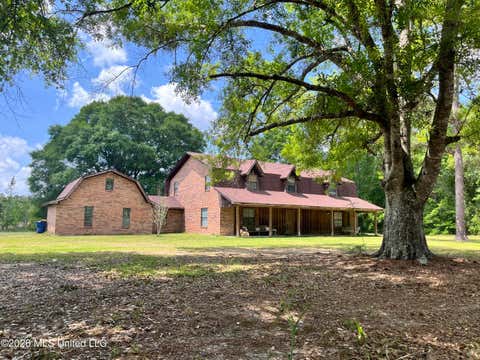 Homes For Sale - 13111 Maida Hurd Road<br/> Moss Point, MS 39562