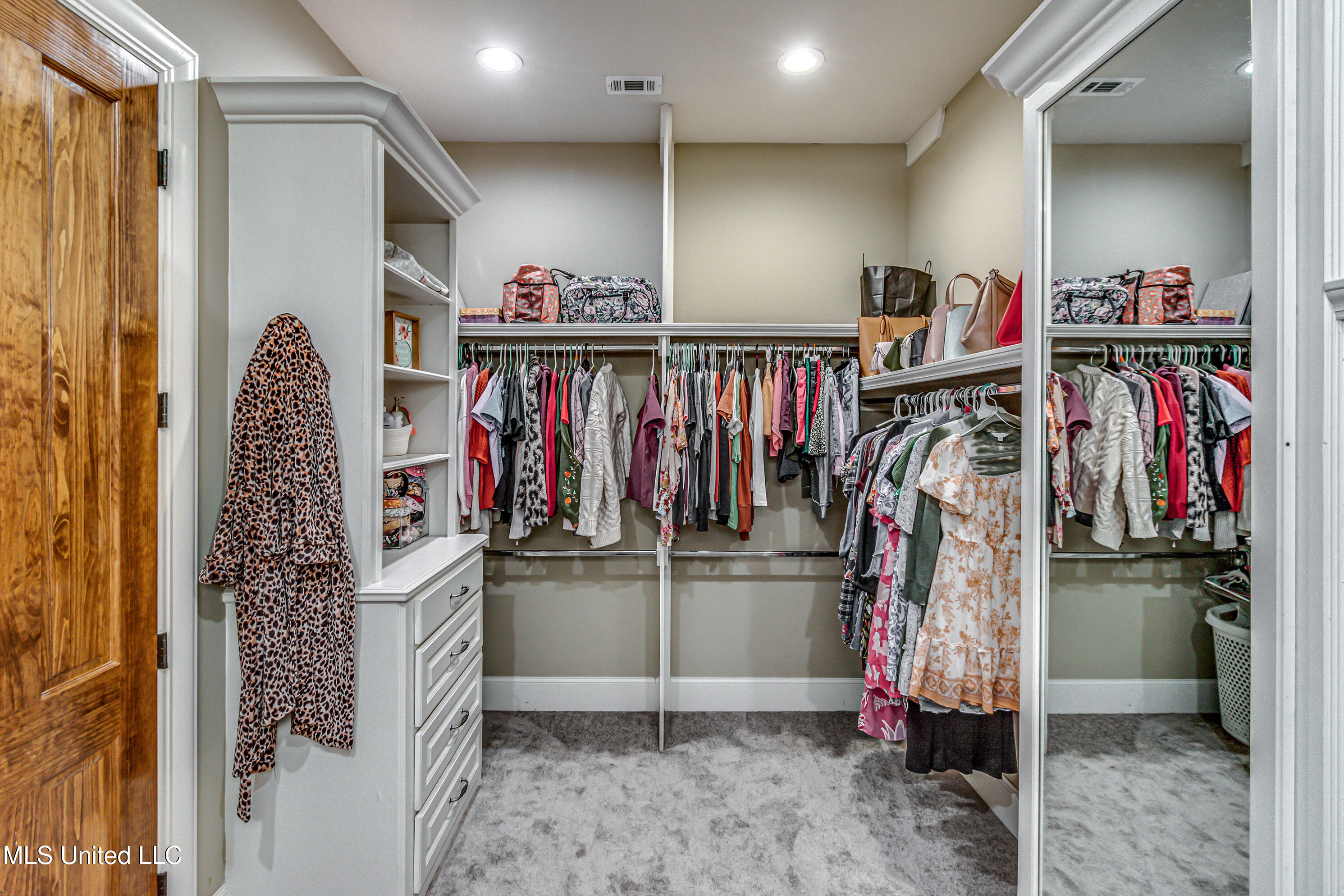 Madison, Mississippi 39110, United States, 4 Bedrooms Bedrooms, ,4 BathroomsBathrooms,Residential,Active,28800