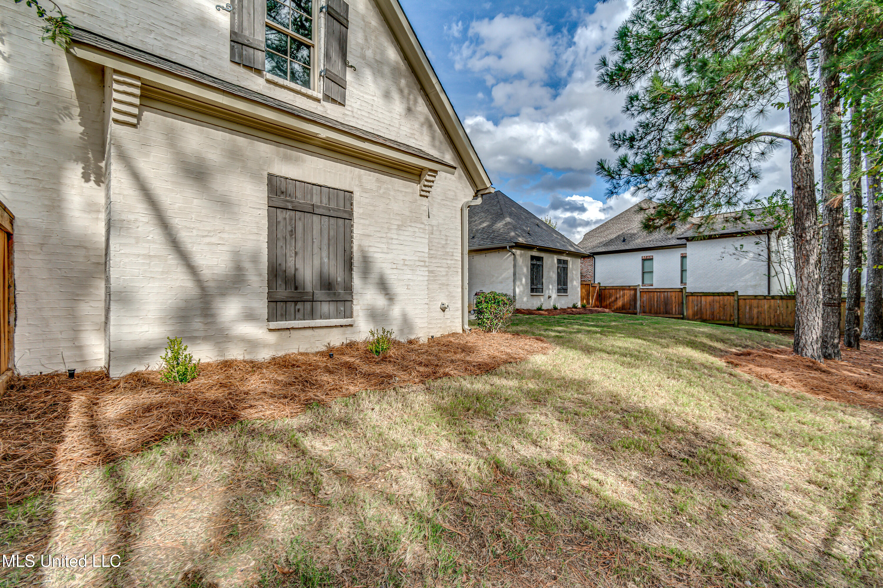 Madison, Mississippi 39110, United States, 4 Bedrooms Bedrooms, ,4 BathroomsBathrooms,Residential,Active,28800