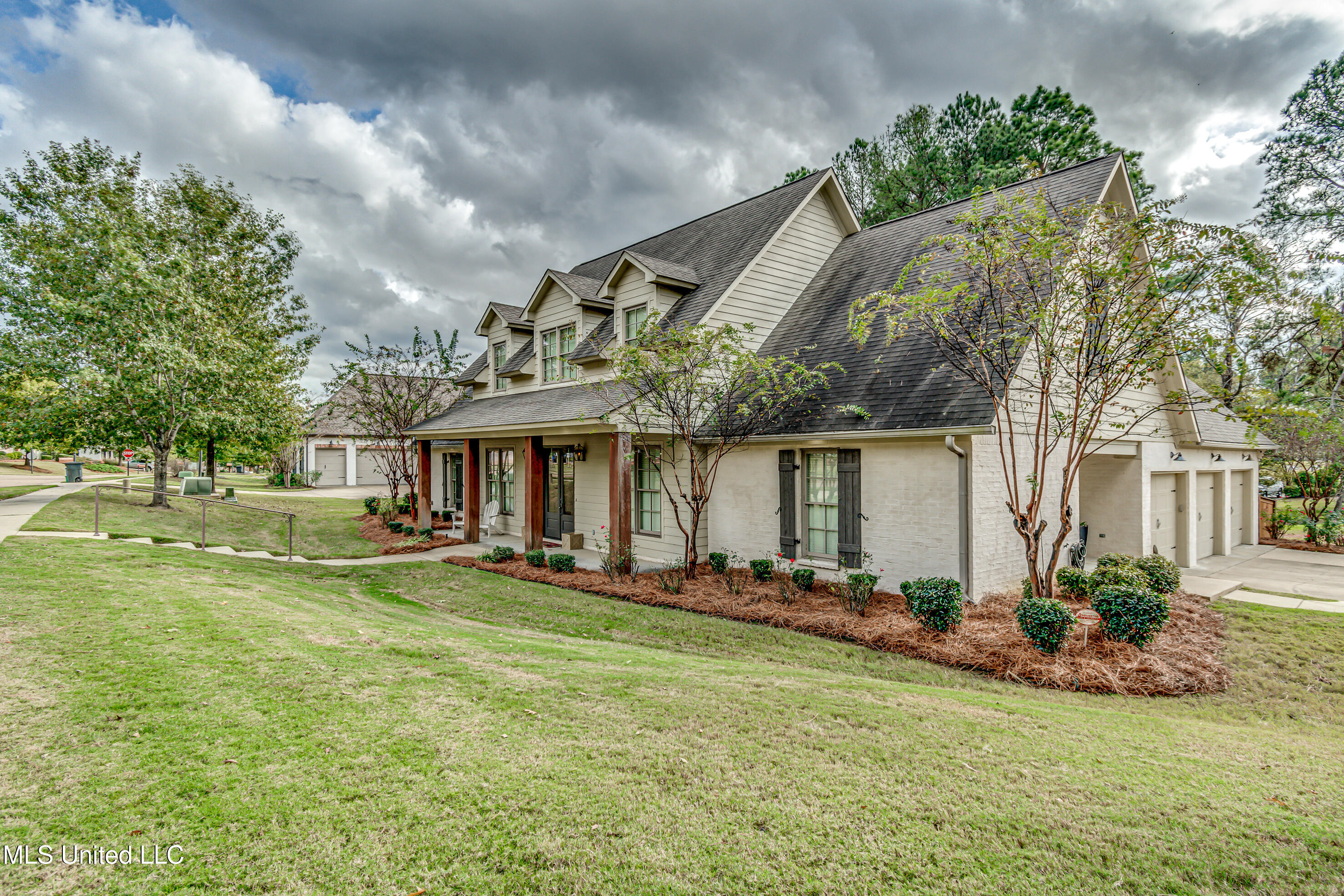 Madison, Mississippi 39110, United States, 4 Bedrooms Bedrooms, ,4 BathroomsBathrooms,Residential,Active,28800