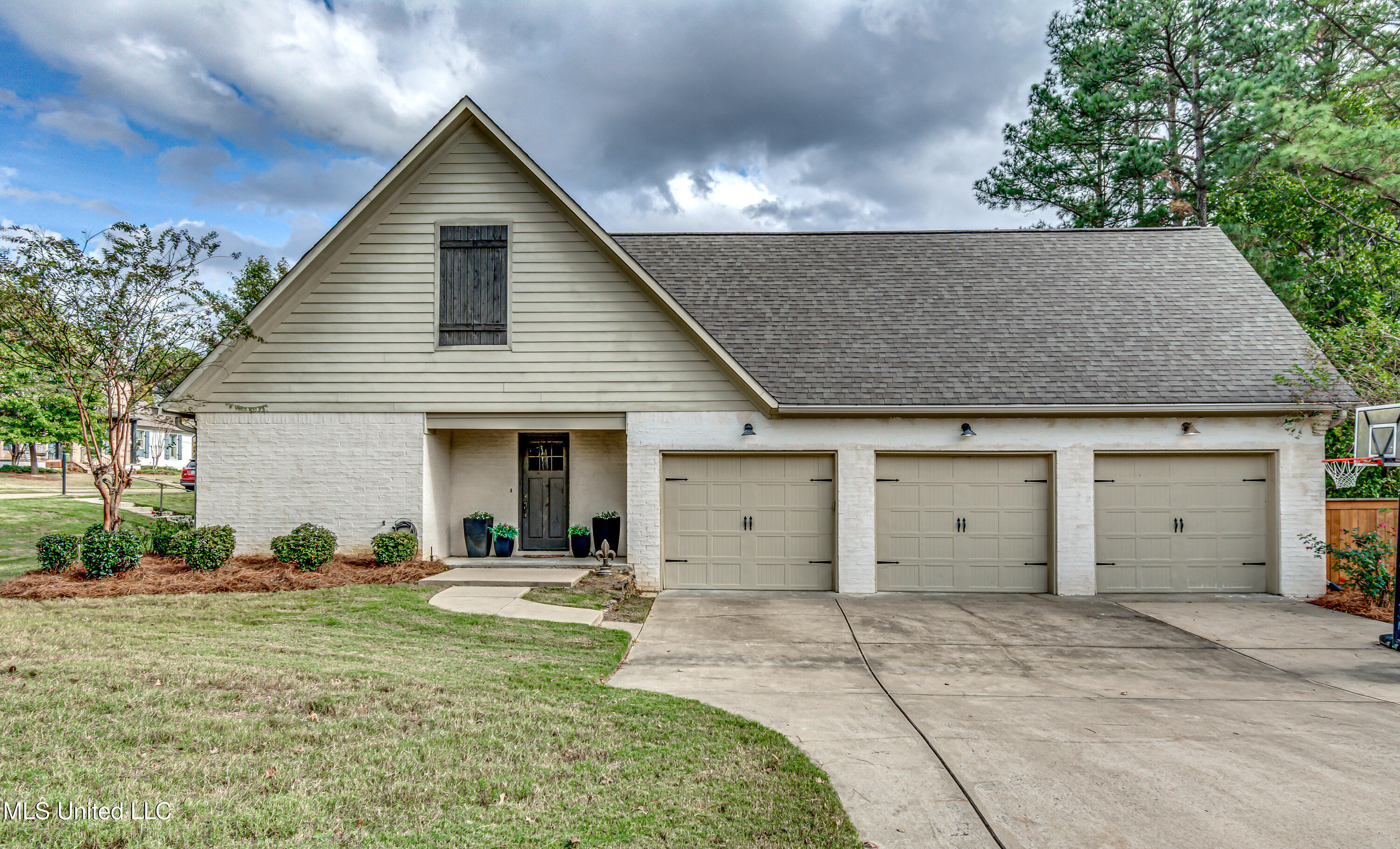 Madison, Mississippi 39110, United States, 4 Bedrooms Bedrooms, ,4 BathroomsBathrooms,Residential,Active,28800