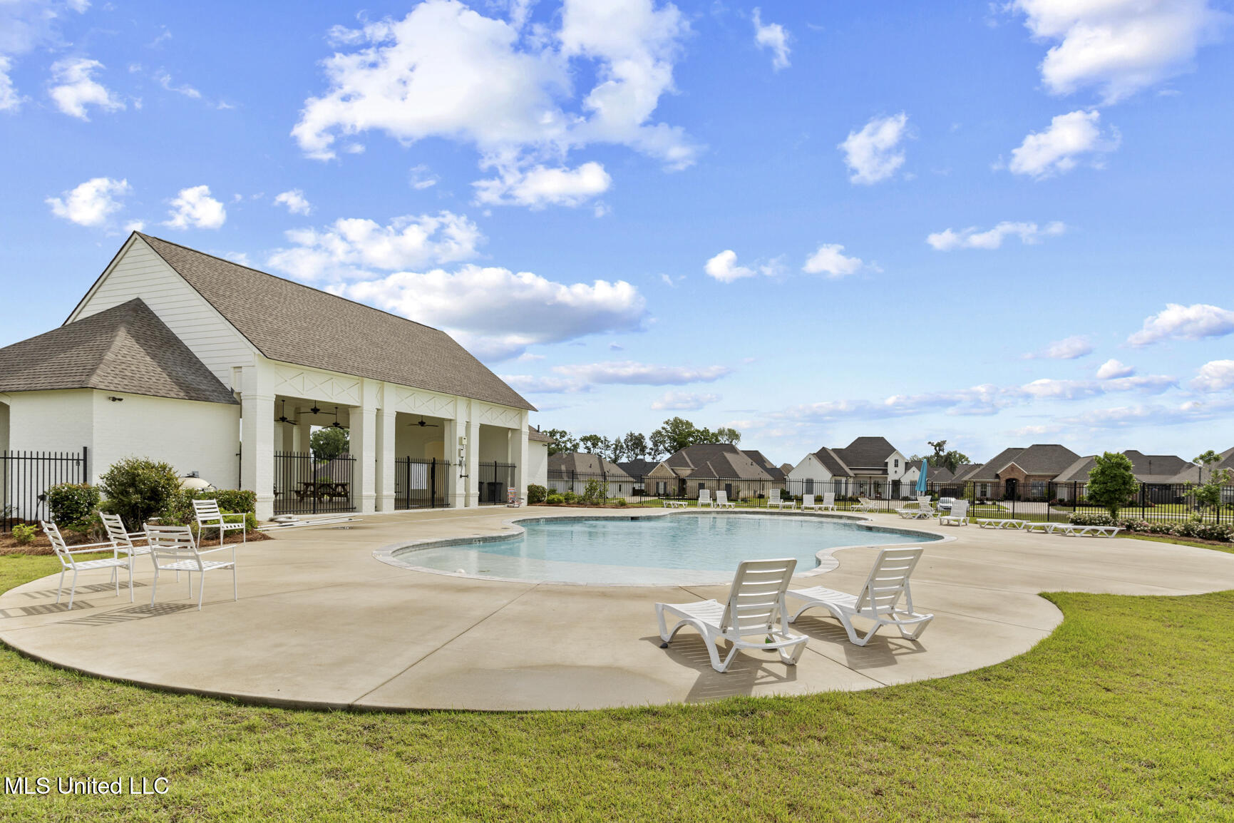 633 Peregan Street, Canton, Mississippi image 36