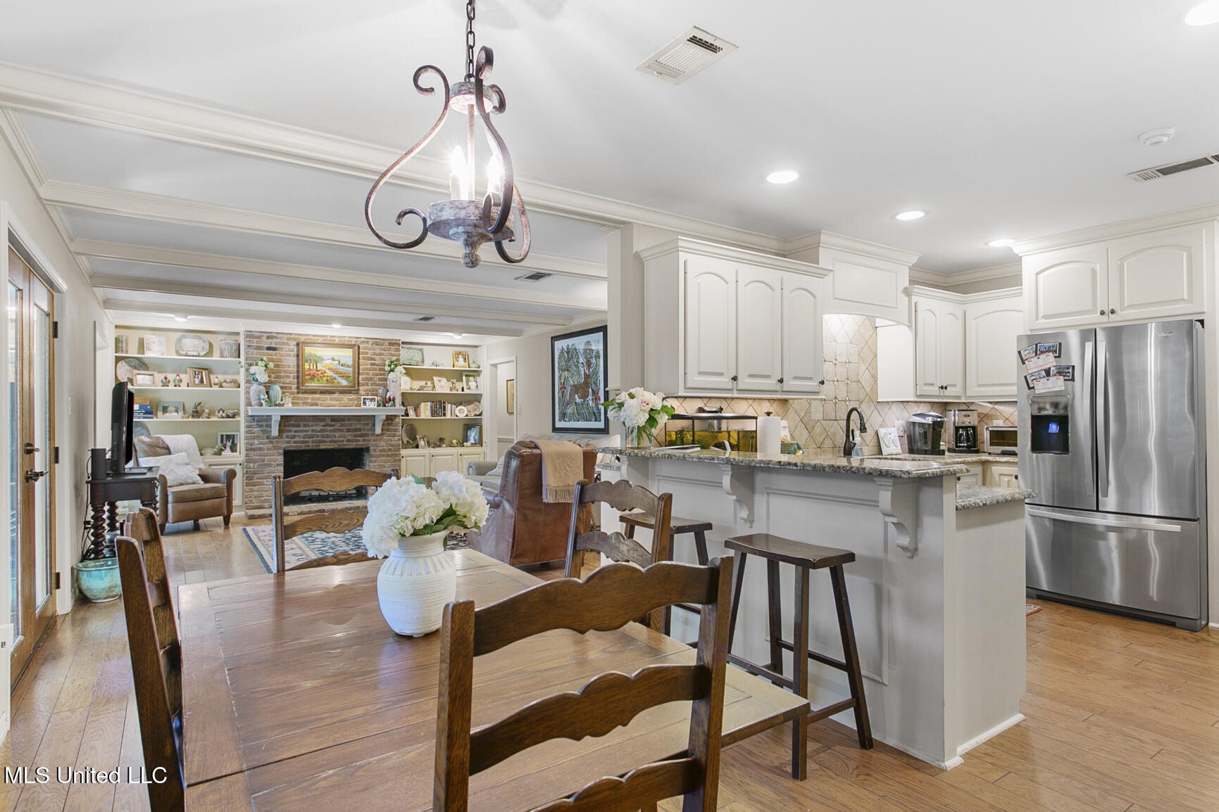 2315 E East Manor Drive, Jackson, Mississippi image 18