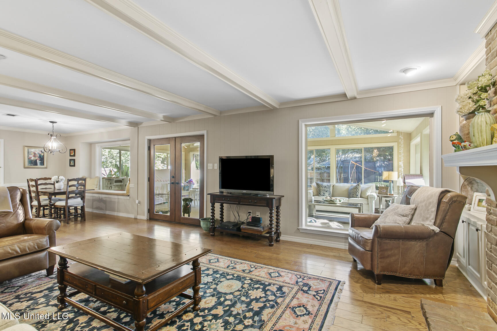 2315 E East Manor Drive, Jackson, Mississippi image 12