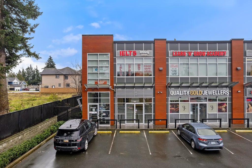 Photo of 2646 Auburn Street #202, Abbotsford, BC V2T 3J9 (MLS # C8078840)