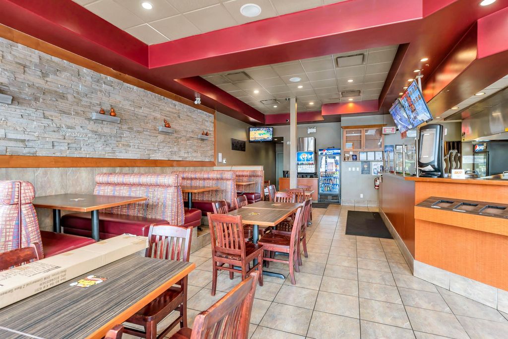 Photo of 32500 South Fraser Way #71, Abbotsford, BC V2T 4W1 (MLS # C8077838)