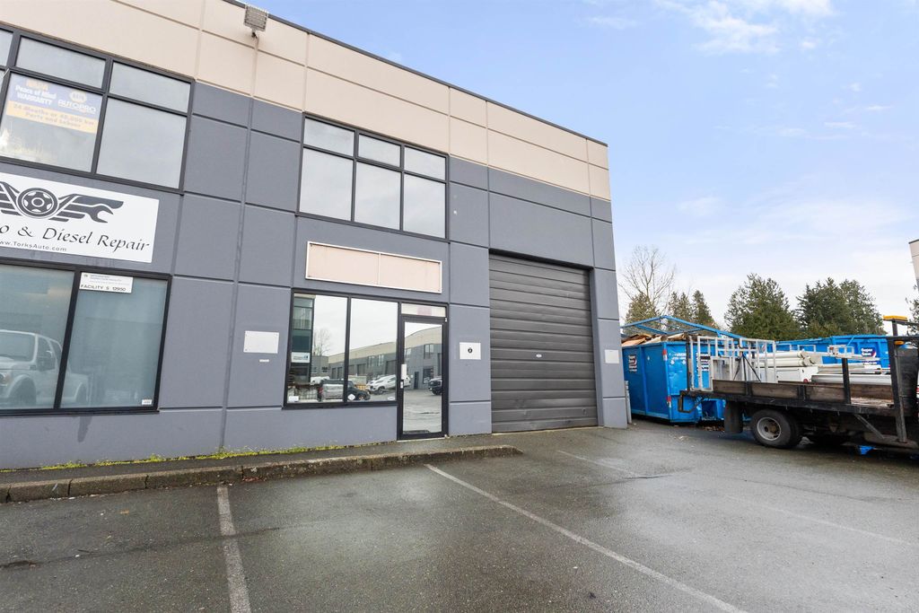 Photo of 20170 Stewart Crescent #513, Maple Ridge, BC V2X 0T4 (MLS # C8077574)