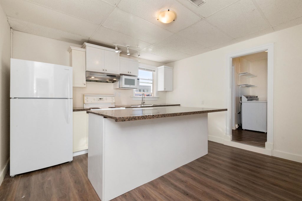 Photo of 45874 Trethewey Avenue, Chilliwack, BC V2P 1K5 (MLS # C8082683)