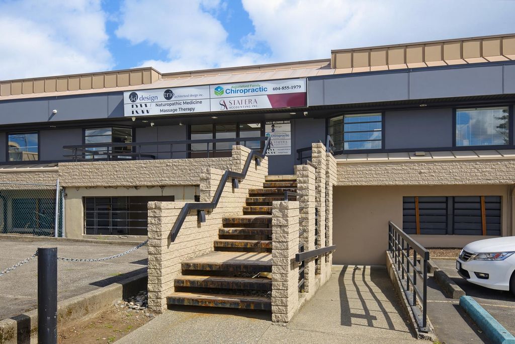 Photo of 33623 Wildwood Drive #E&amp;F, Abbotsford, BC V2S 1S2 (MLS # C8079793)