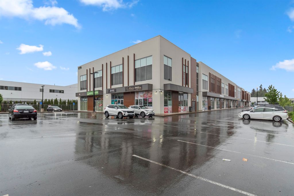 Photo of 1779 Clearbrook Road #220, Abbotsford, BC V2T 5X5 (MLS # C8078924)
